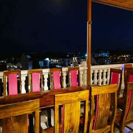 Queen Sea Hotel