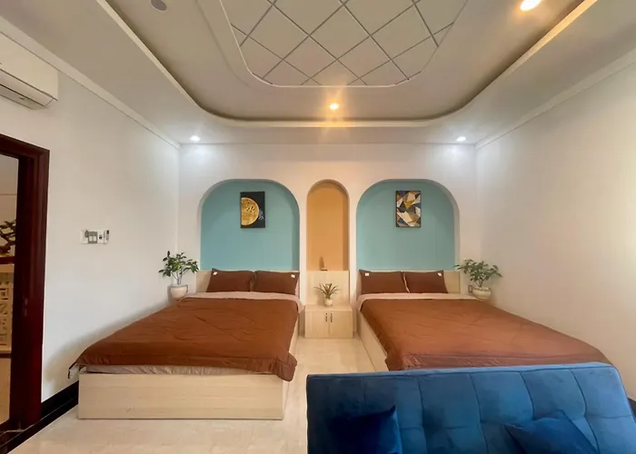 Khách sạn Queen Sea 3*